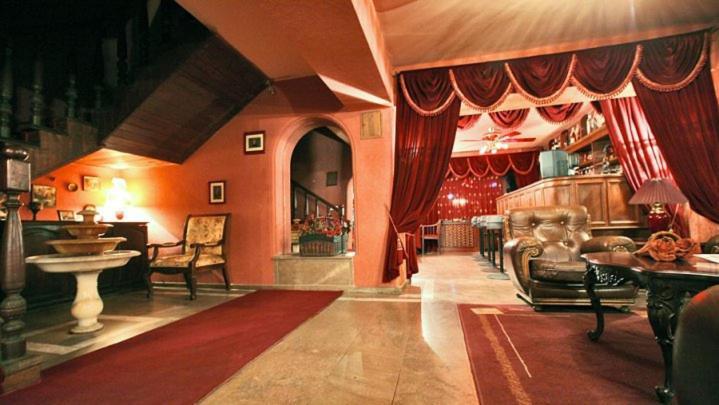 Hotel Sympatia Tbilisi Buitenkant foto